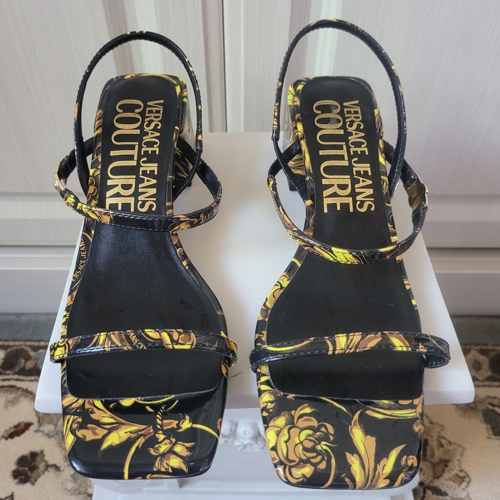 Versace Jeans Couture Women's Black and Yellow Barocco Print Sandals- 8